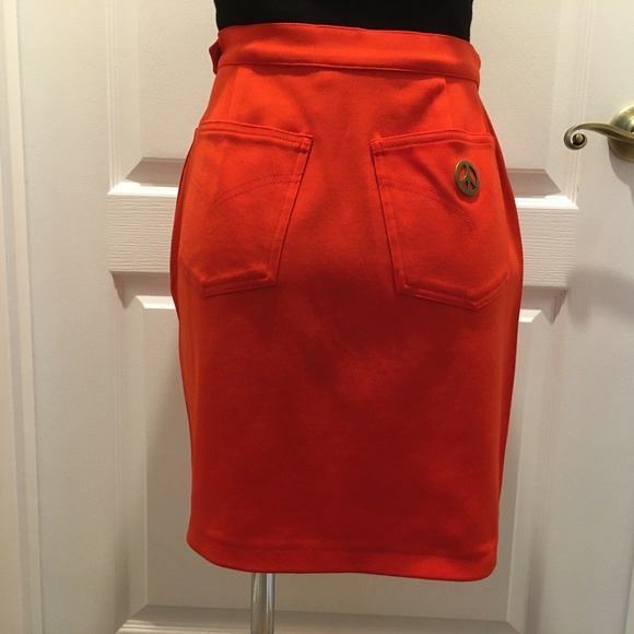 ❤️NEW MOSCHINO❤️Jeans Red Mini Skirt Vintage VTG New Authentic - Picture 1 of 12